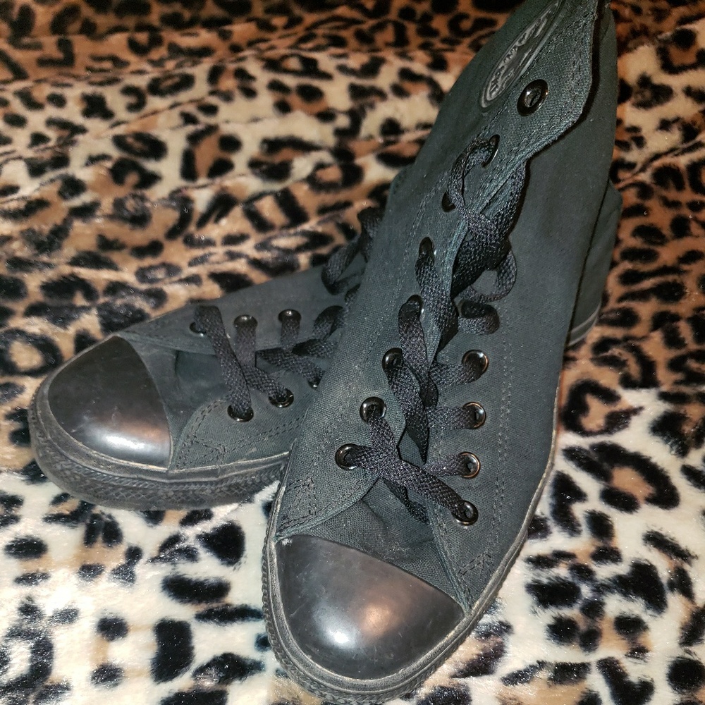 💚Men's solid black canvas sneakers💚